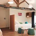 Le Relais De Poste بيت للعطل Mortagne-sur-Sevre